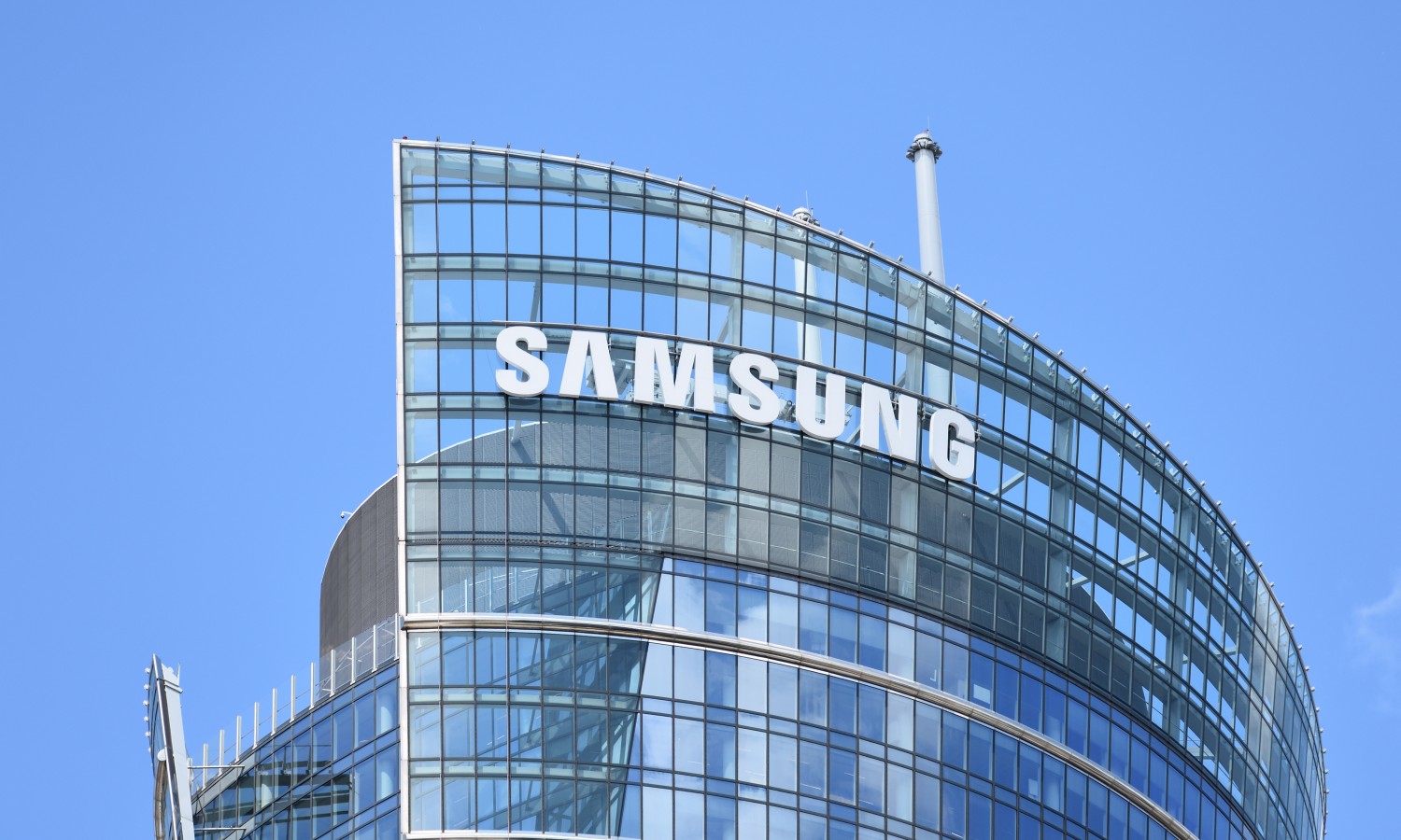 Samsung rozbił bank. Nowe Foldy i AI to maszynki do pieniędzy