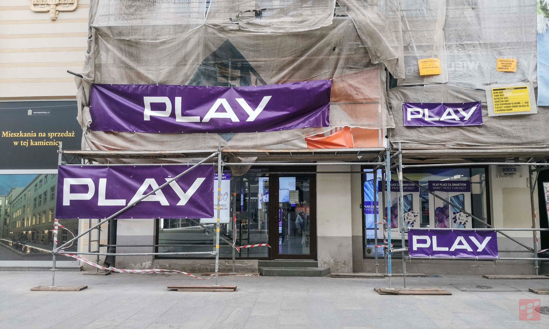 Awaria w Play. Są problemy z dostępem do fioletowych usług