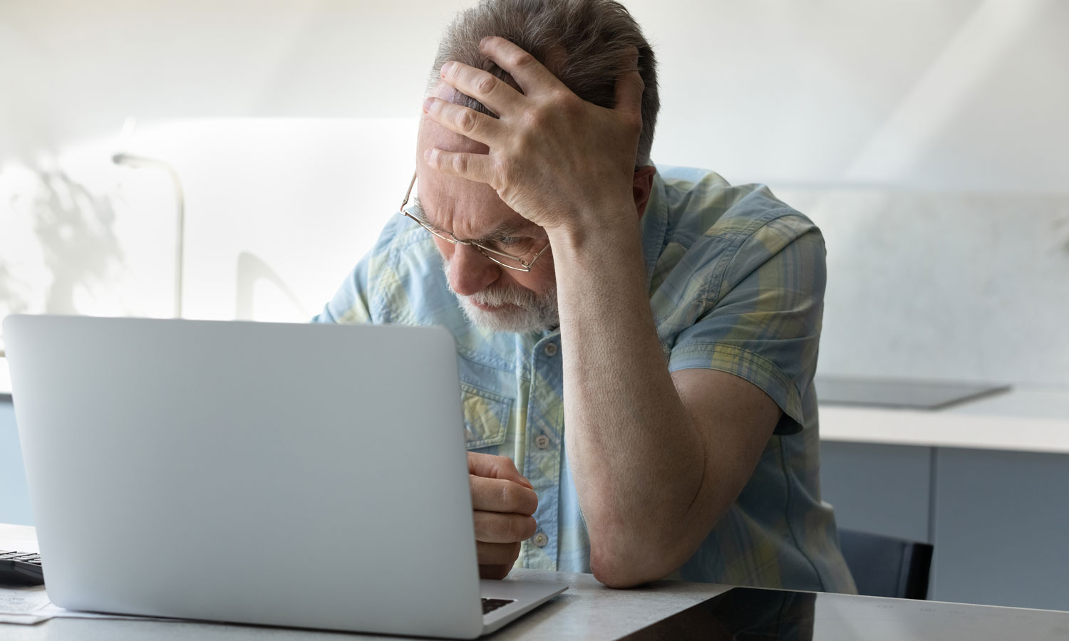 Oszustwo "na prezydenta". Metoda ta czyści konto do zera