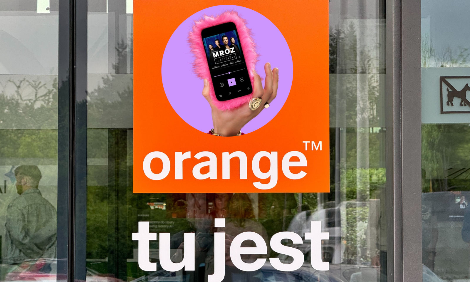 Orange chce, żebyście czytali uszami. Daje 60 dni za darmo