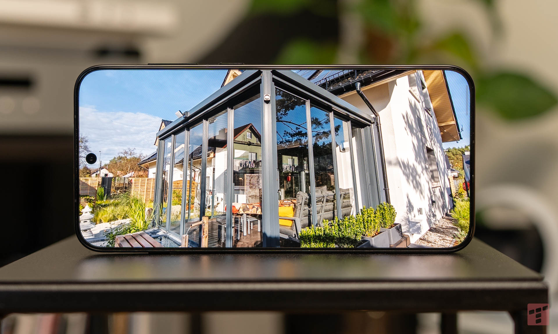 Test Oppo Find X9. Długodystansowiec z fotograficznym zacięciem