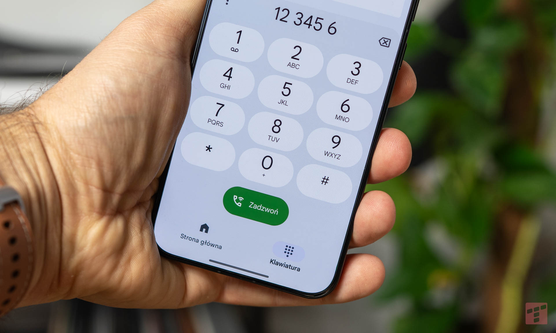 Test Oppo Find X9. Długodystansowiec z fotograficznym zacięciem