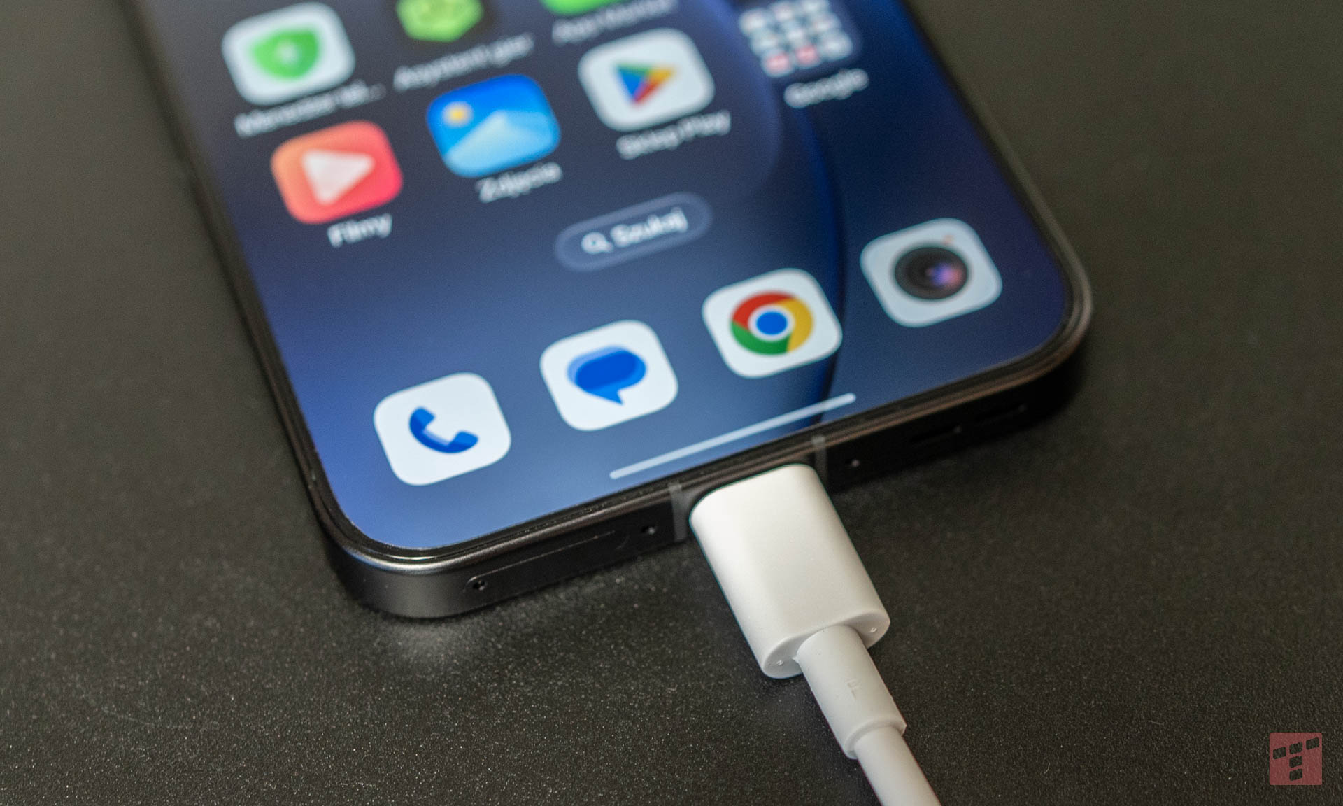 Test Oppo Find X9. Długodystansowiec z fotograficznym zacięciem