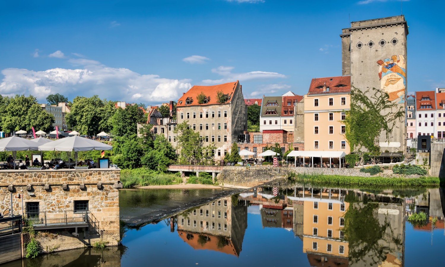 Absurd na granicy. Telefon woli roaming. Ujawniamy prawdziwy powód