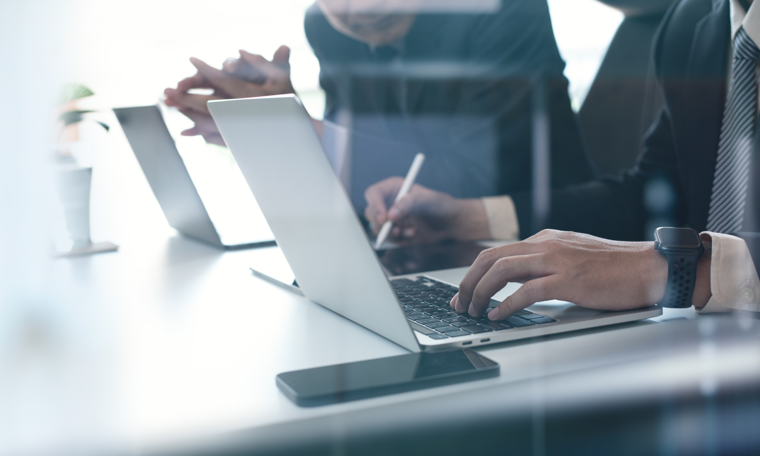 Firma nie chciała płacić za czas uruchamiania komputera. Teraz stanie przed sądem