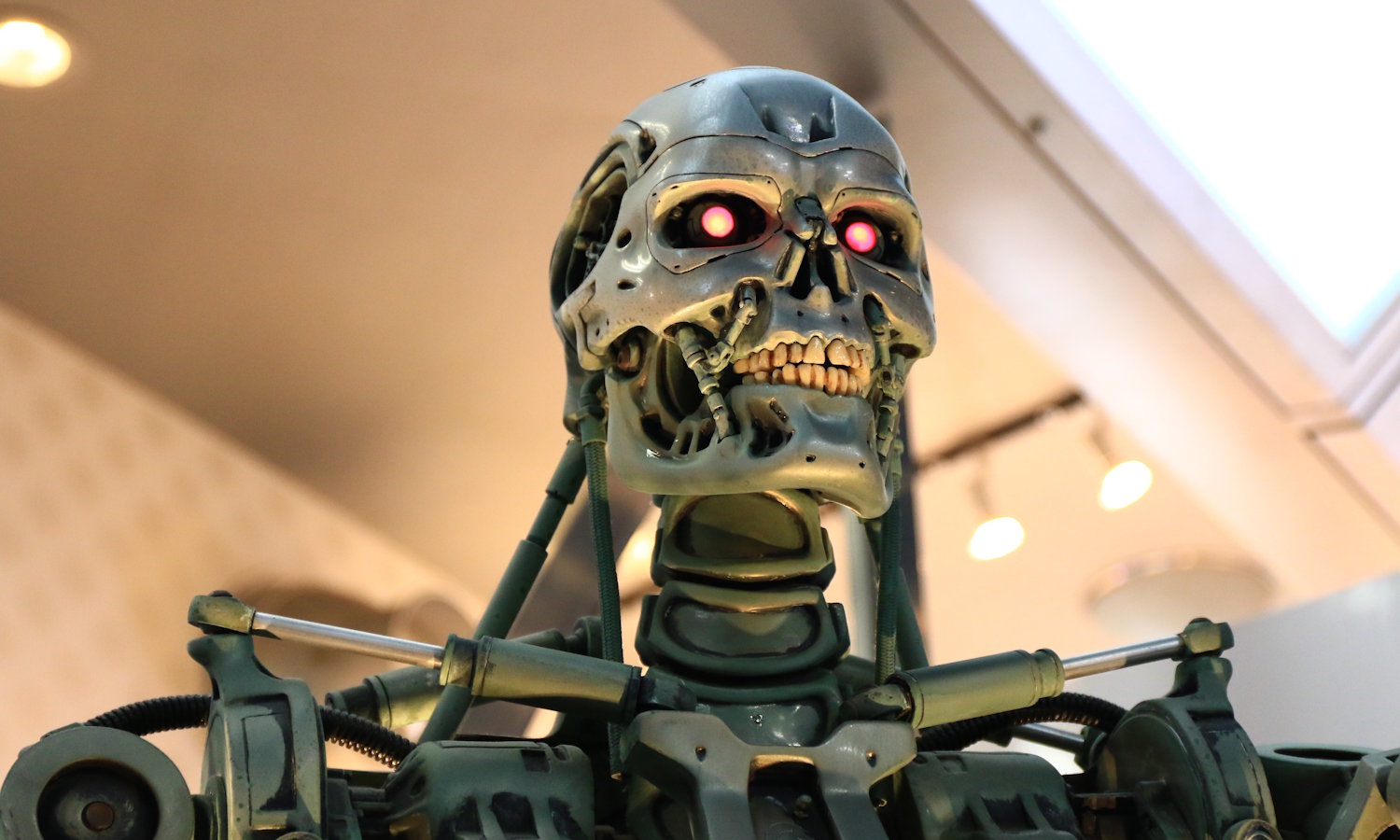 Kontrolę nad światem przejęła AI wolniejsza niż RTX 4090