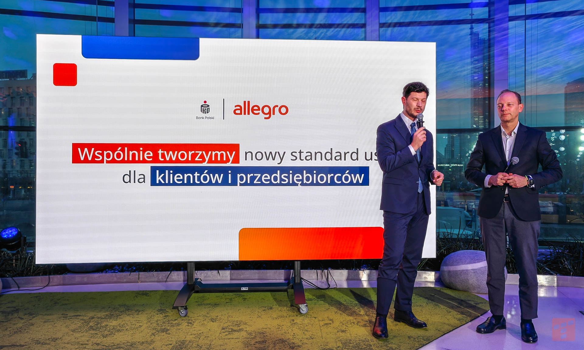 Koniec z BLIKiem na Allegro? Wchodzi nowa metoda płatności