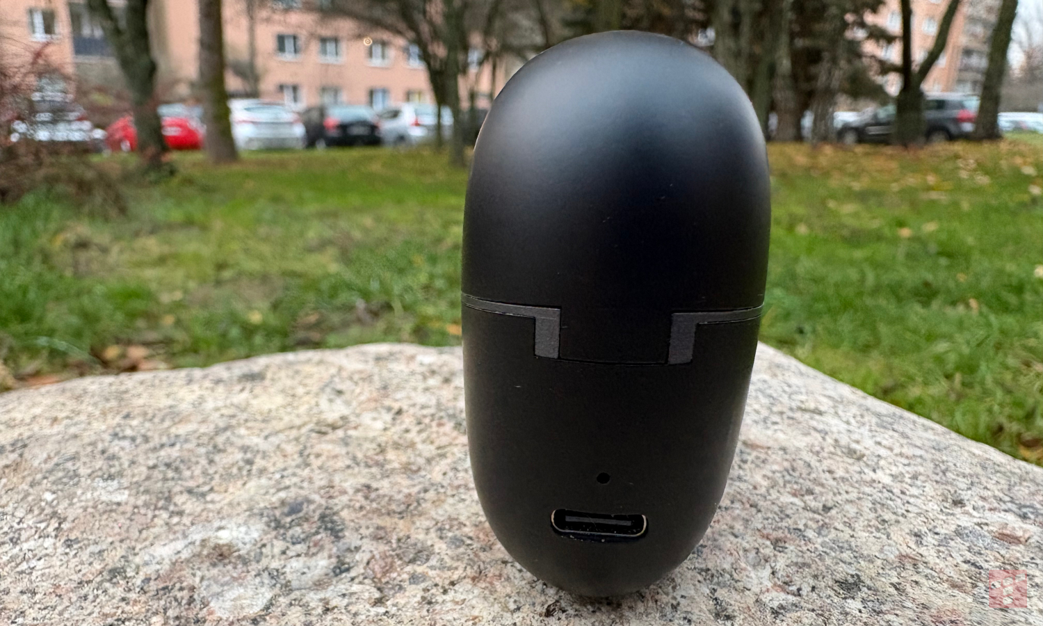 Sprawdziłem Panasonic F10. Było trudno, ale bardzo się polubliśmy (TEST)