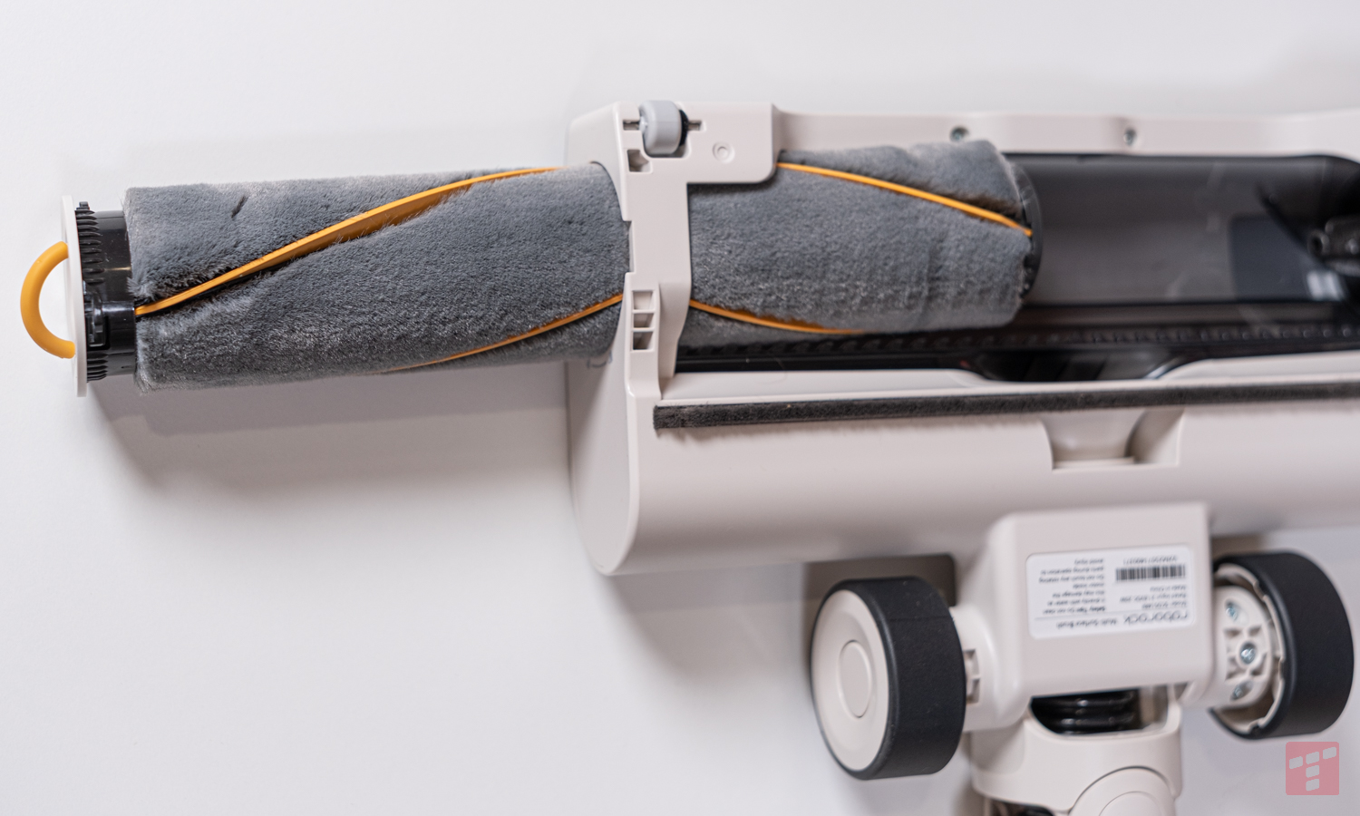 Roborock H60 Hub ma automatyczne opróżnianie przy cenie 999 zł (test)