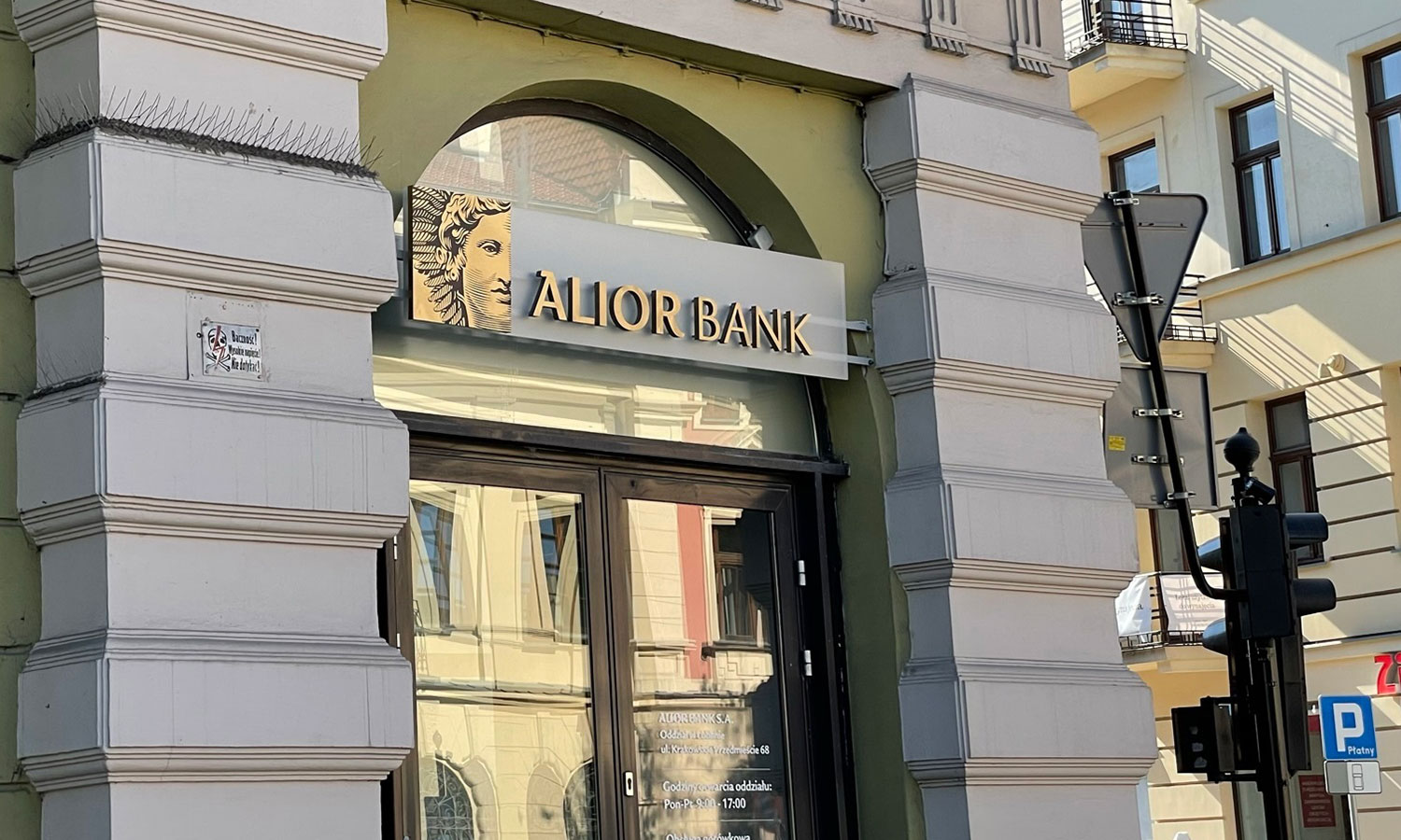 Alior Bank z komunikatem. Sprawdź, czy nie dostałeś takiego SMS-a