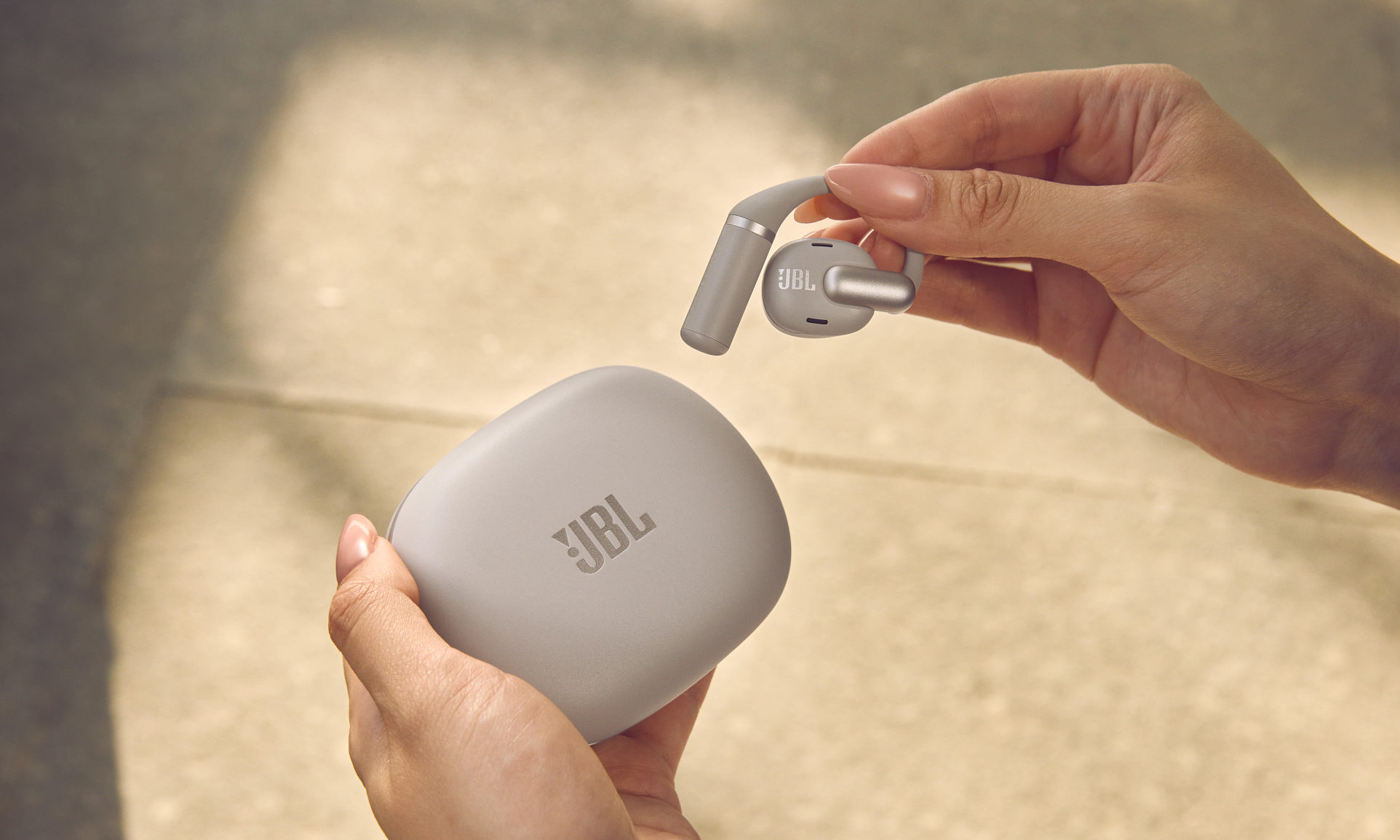 JBL Sense Pro. Otwarte słuchawki dla aktywnych koneserów brzmienia