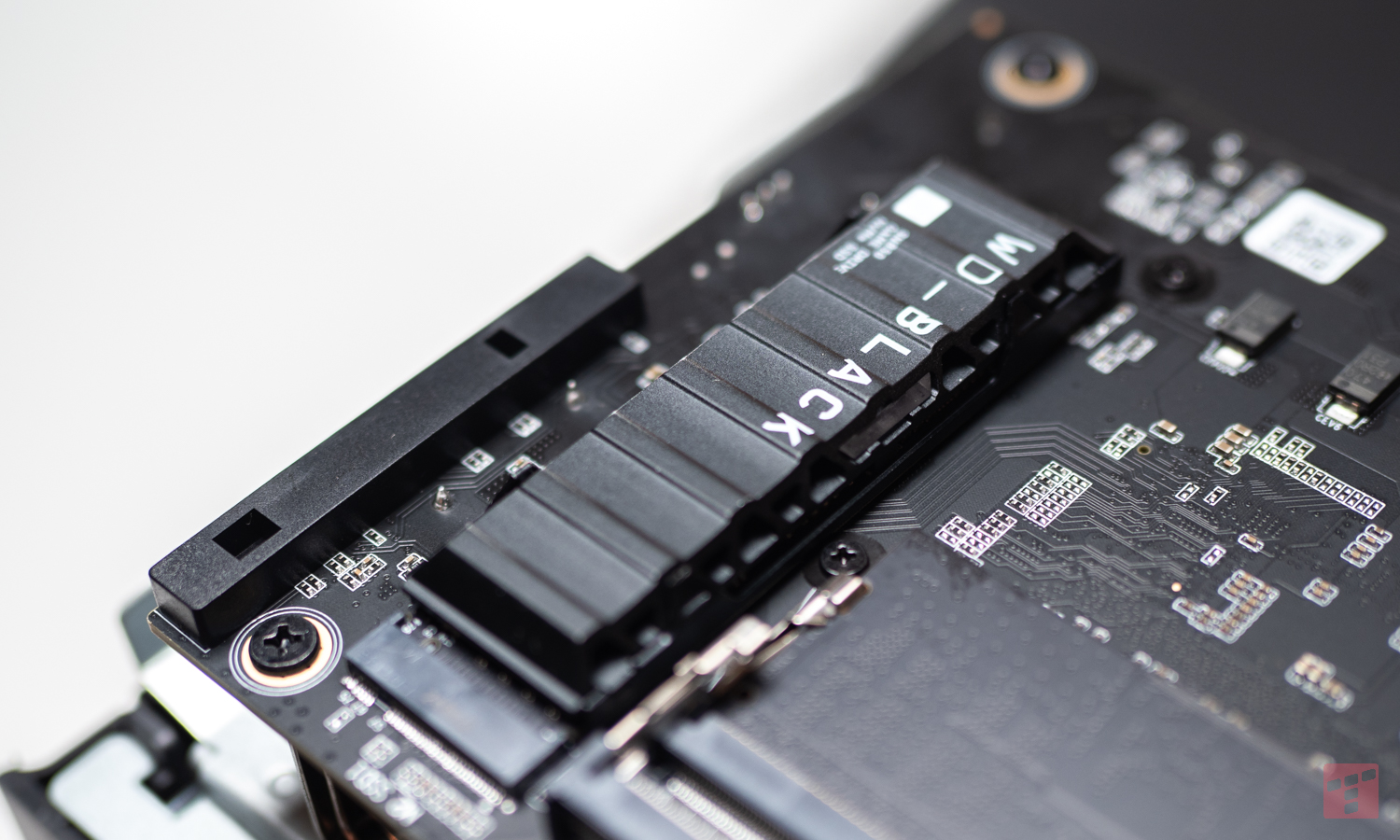 TerraMaster F4-424 Max zmienił moje myślenie o NAS-ach (test)