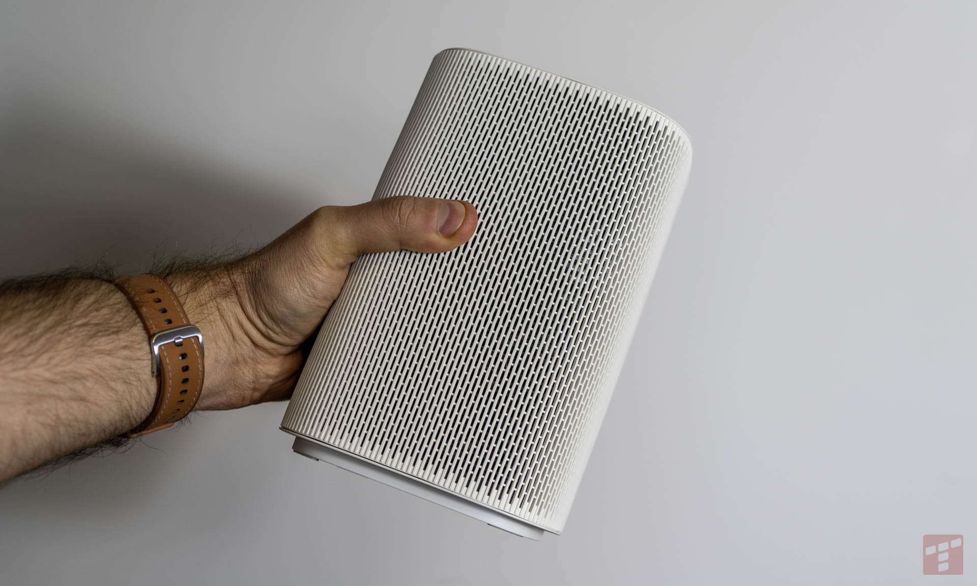 The Premiere 5 wygląda niepozornie, a czyni cuda. Samsung ma asa w rękawie (test)