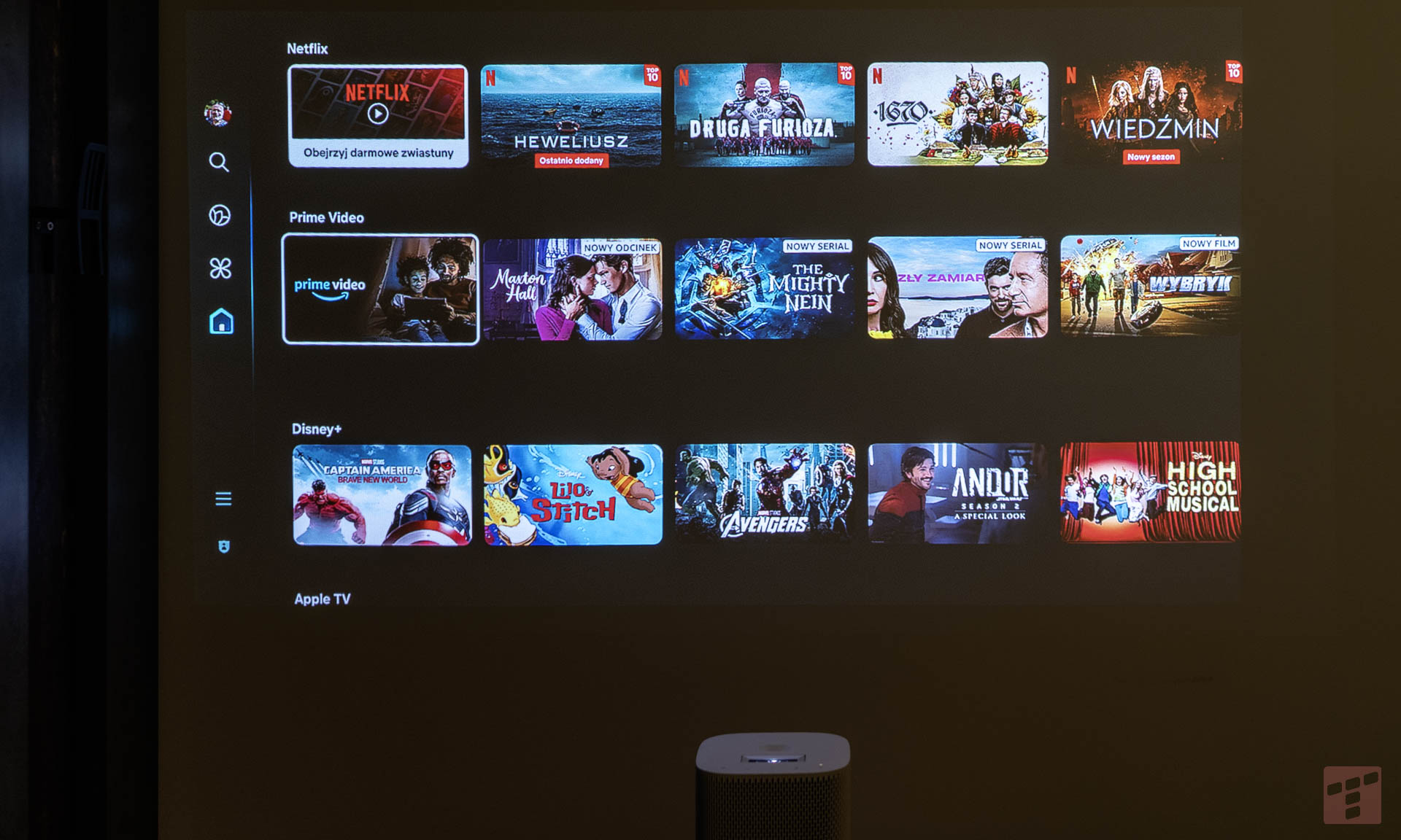 The Premiere 5 wygląda niepozornie, a czyni cuda. Samsung ma asa w rękawie (test)