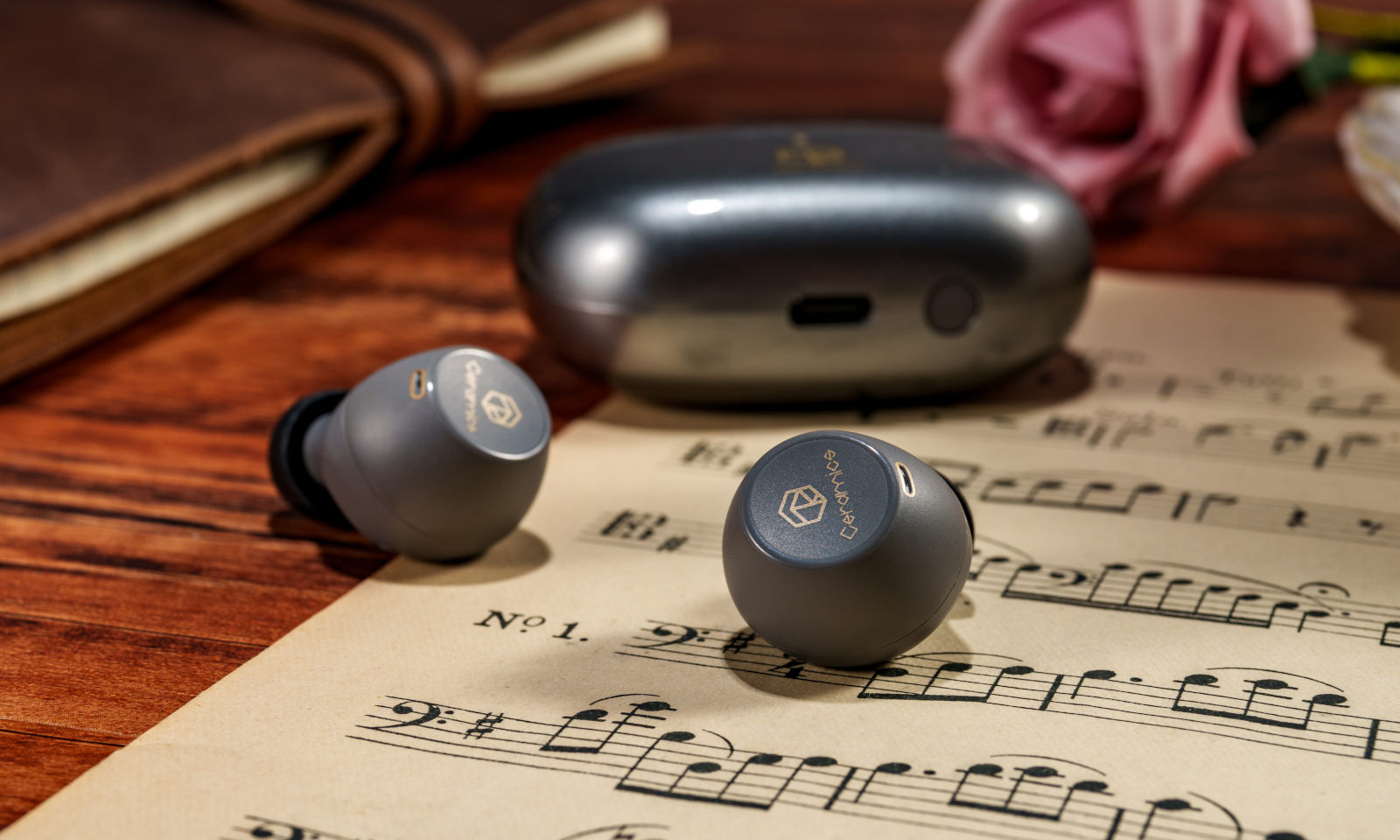 Wschodząca gwiazda Chi-Fi. Rose Technics oficjalnie w Polsce