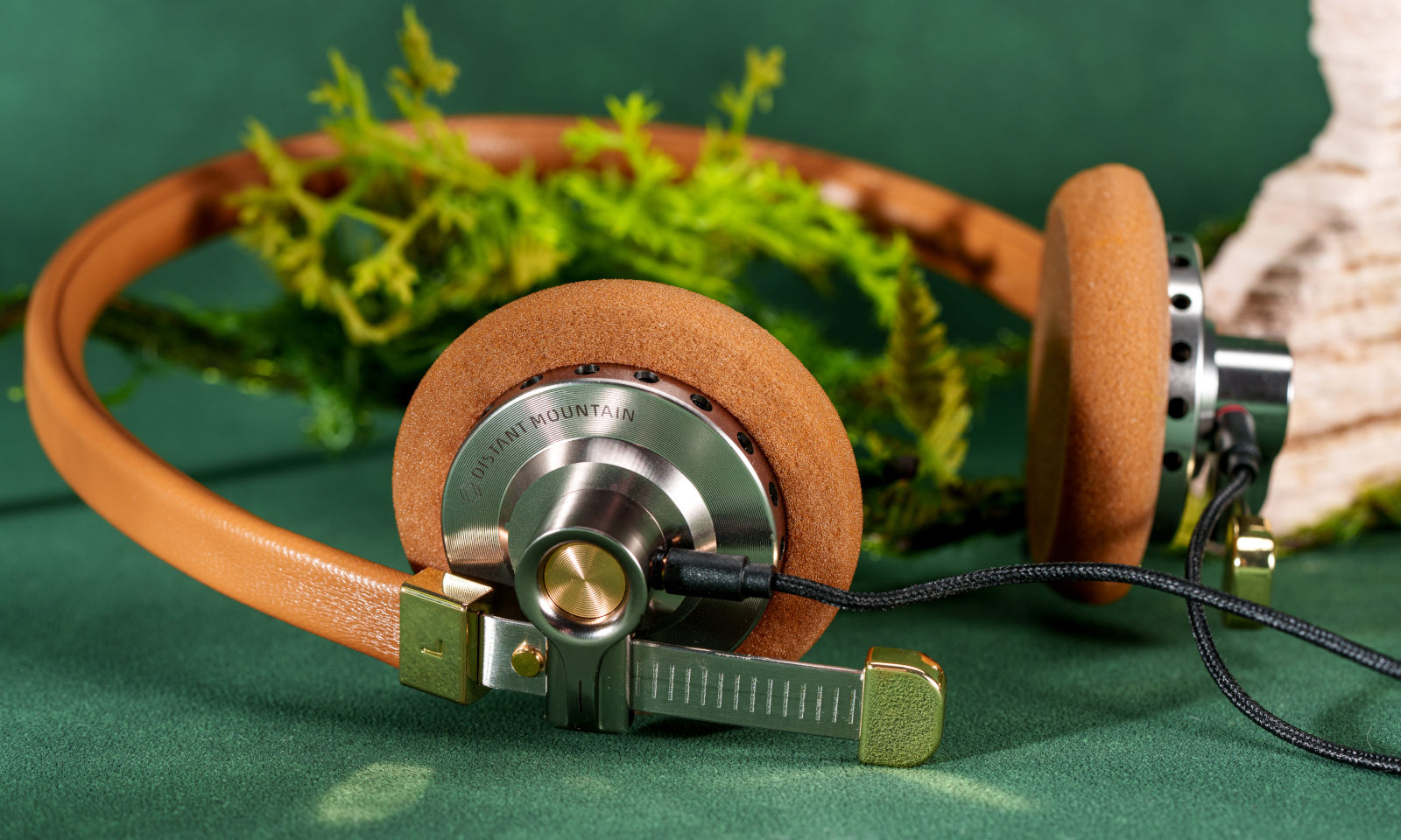 Wschodząca gwiazda Chi-Fi. Rose Technics oficjalnie w Polsce