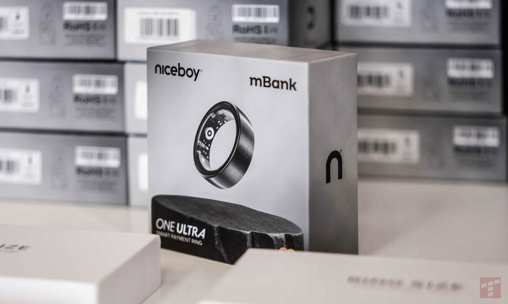 Masz konto w mBanku? Kartę zastąpisz stylowym pierścieniem