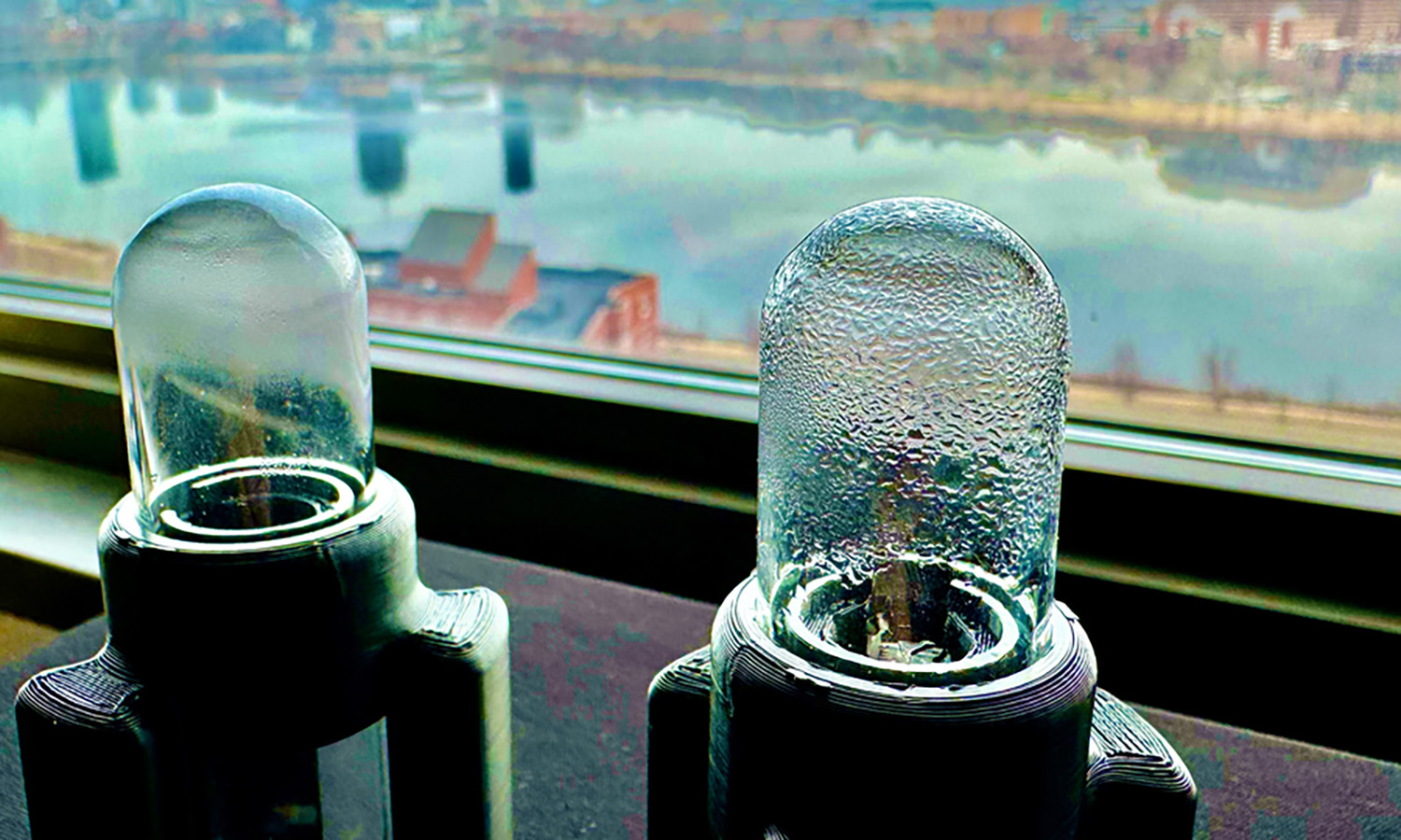 MIT pozyskuje wodę z powietrza ultradźwiękami. To przełom