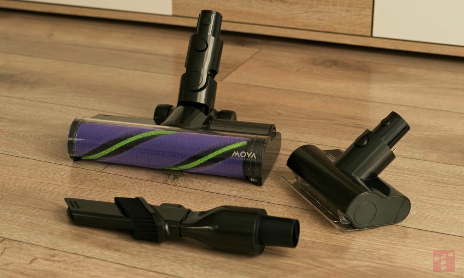 Ten odkurzacz jest mały, lekki i tani – gdzie haczyk? Test MOVA I10