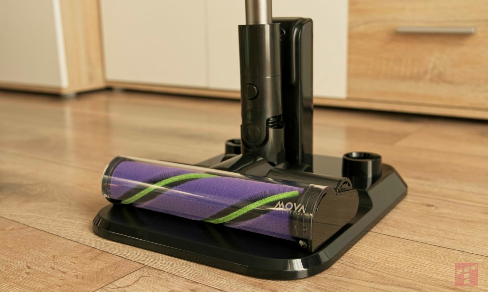 Ten odkurzacz jest mały, lekki i tani – gdzie haczyk? Test MOVA I10