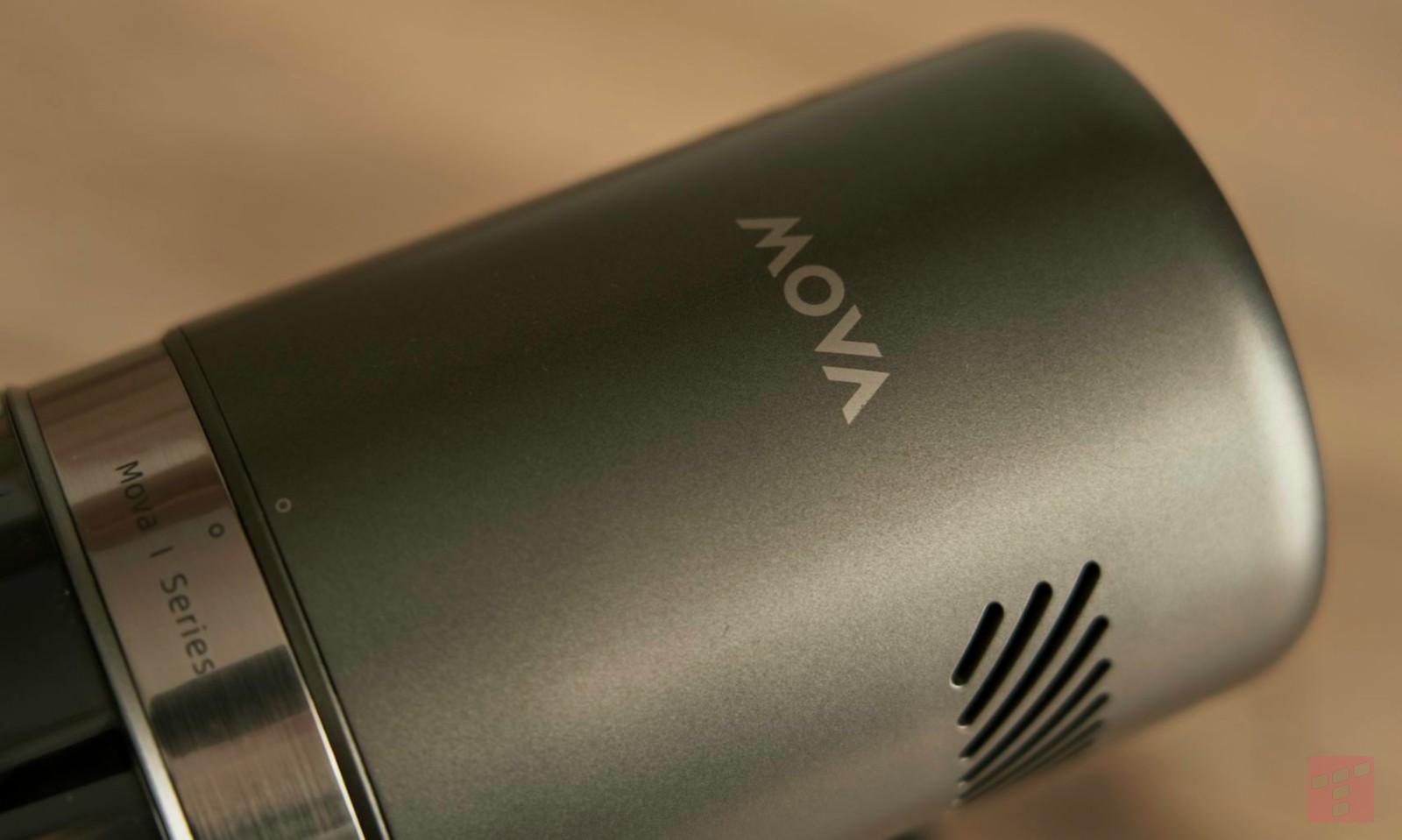 Ten odkurzacz jest mały, lekki i tani – gdzie haczyk? Test MOVA I10