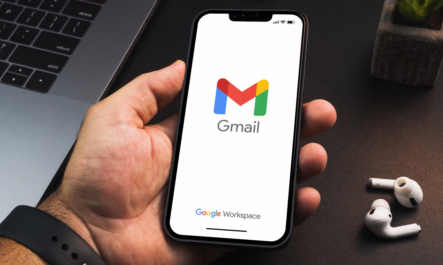 Google tłumaczy się z afery. "Nie wykorzystujemy waszych e-maili"