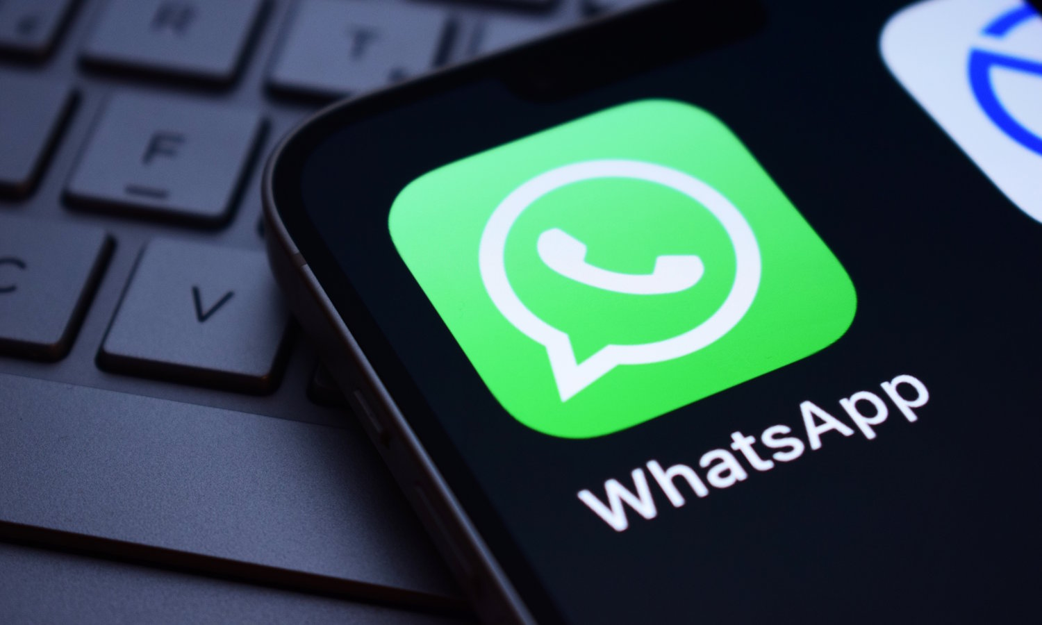 WhatsApp wprowadza rewolucję. Będą role i oznaczenia