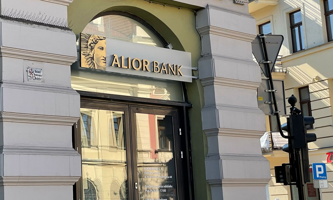 Alior Bank ostrzega. W najbliższy piątek nastąpi apogeum