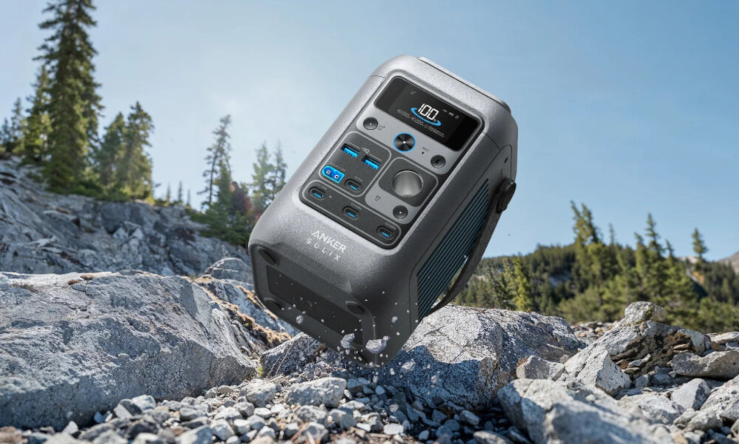 Miniaturowa stacja zasilania za 749,99 zł. Od blackautu po wypady pod namiot