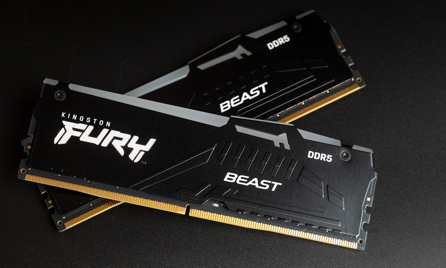 Ceny wymykają się z kontroli. 64 GB pamięci RAM kosztuje tyle, co PS5