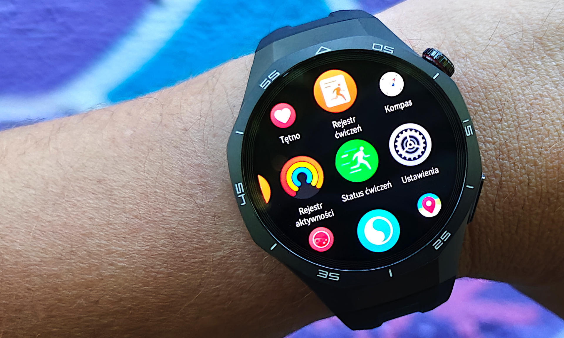 Huawei z promocjami na Black Friday. Taniej zegarki i nie tylko