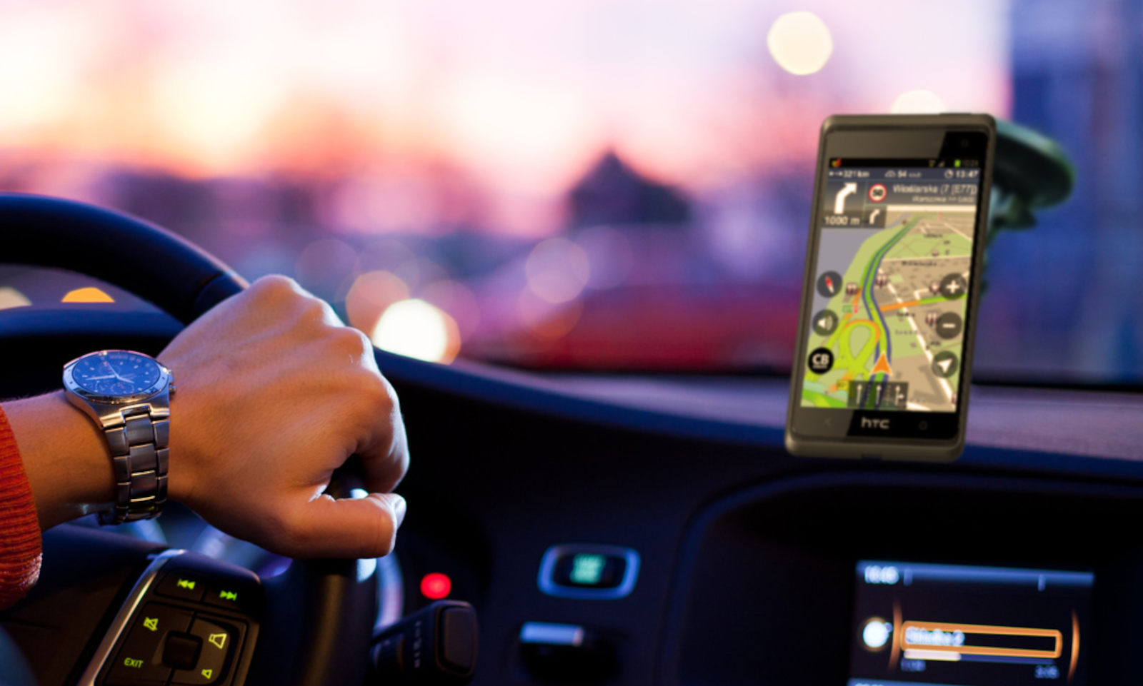 NaviExpert obchodzi 20 lat. Mocno tnie ceny, a to dopiero początek