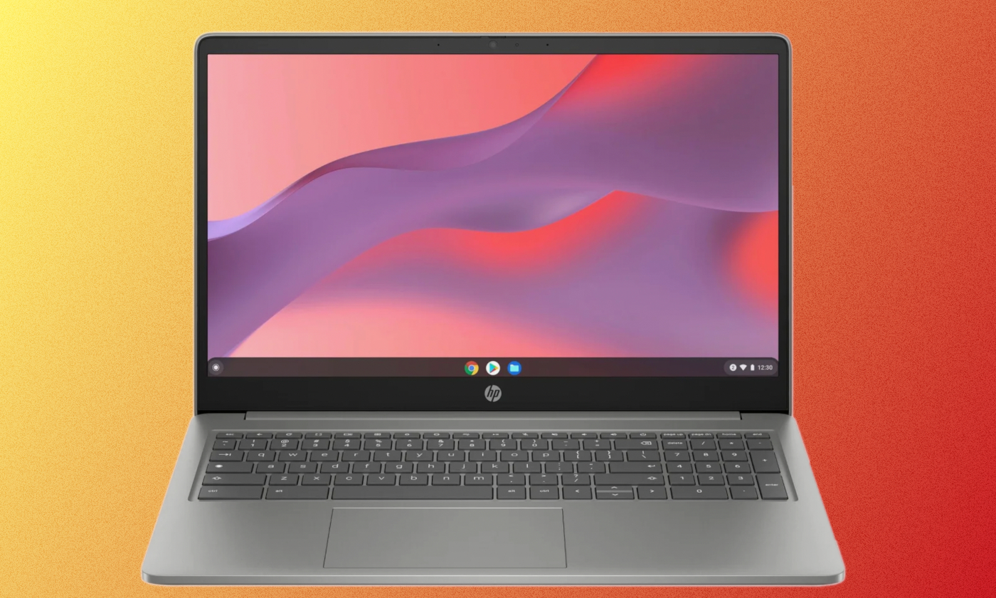 x-kom wystartował i zmiażdżył konkurencję laptopem za jedyne 666 zł