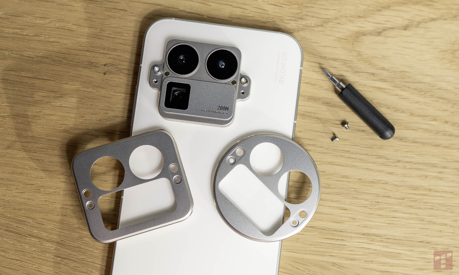 Realme GT 8 Pro w Polsce. Znamy ceny i promocję na start