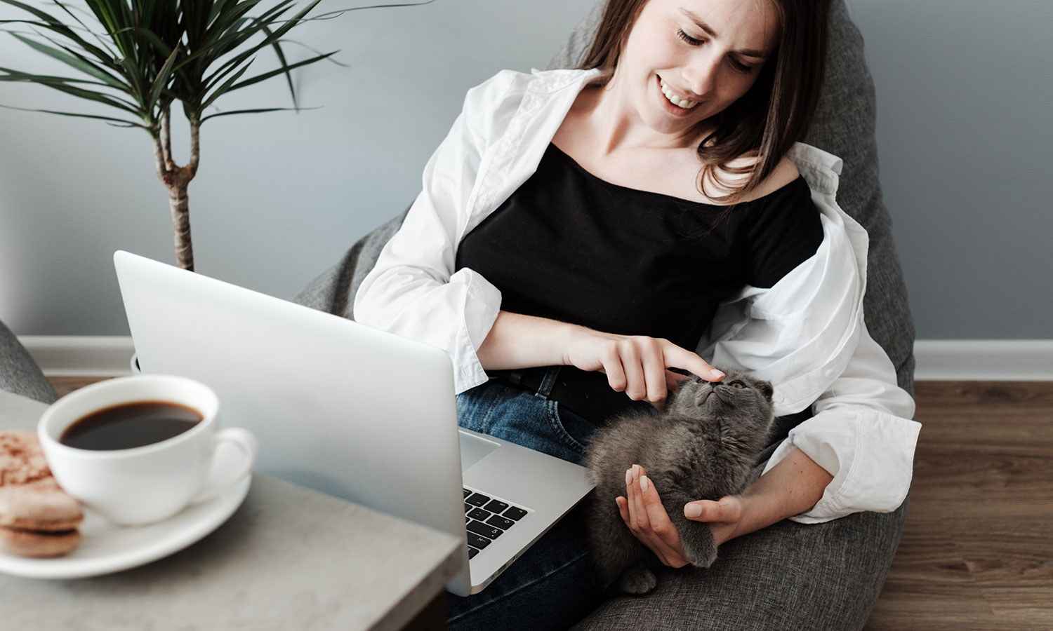 Praca z domu a nasze zdrowie psychiczne. Wyniki badań zaskakują