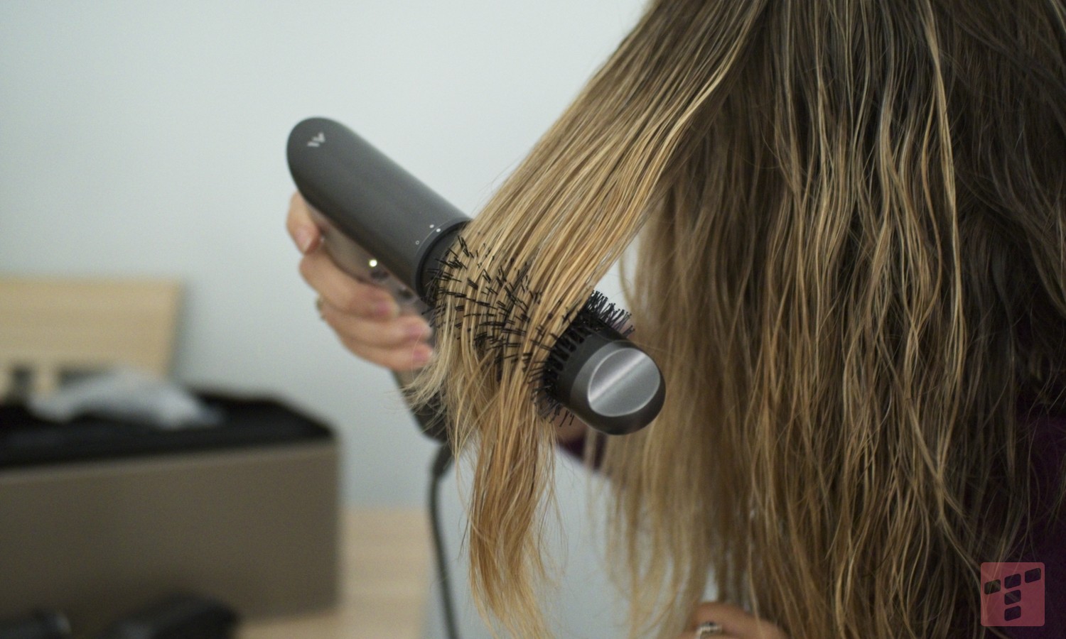 Kosztuje 3 razy mniej niż Dyson, jest lepsza. Test MOVA Master 10