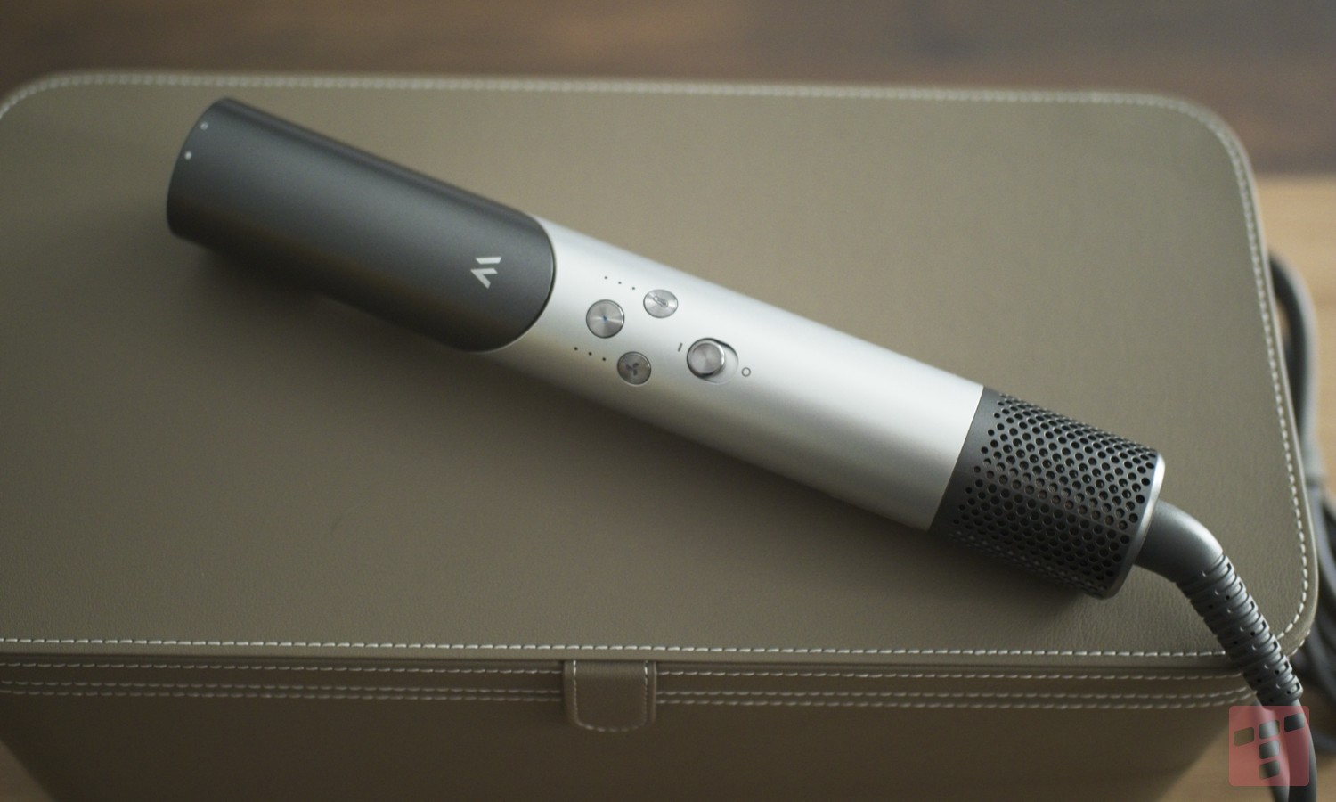 Kosztuje 3 razy mniej niż Dyson, jest lepsza. Test MOVA Master 10