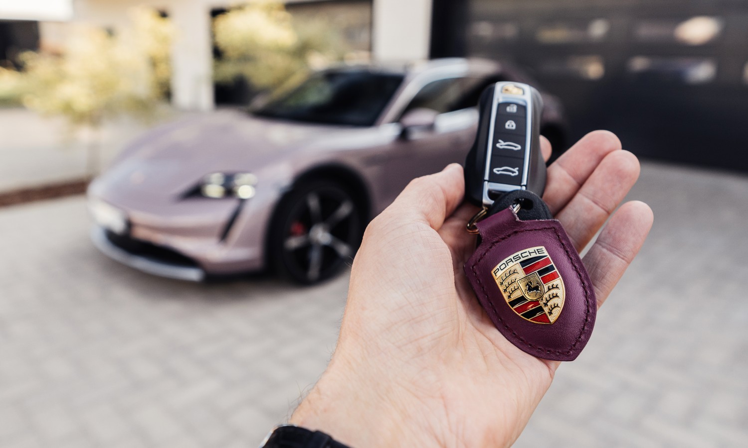 Samsung otwiera drzwi do Porsche. Koniec z noszeniem kluczyków