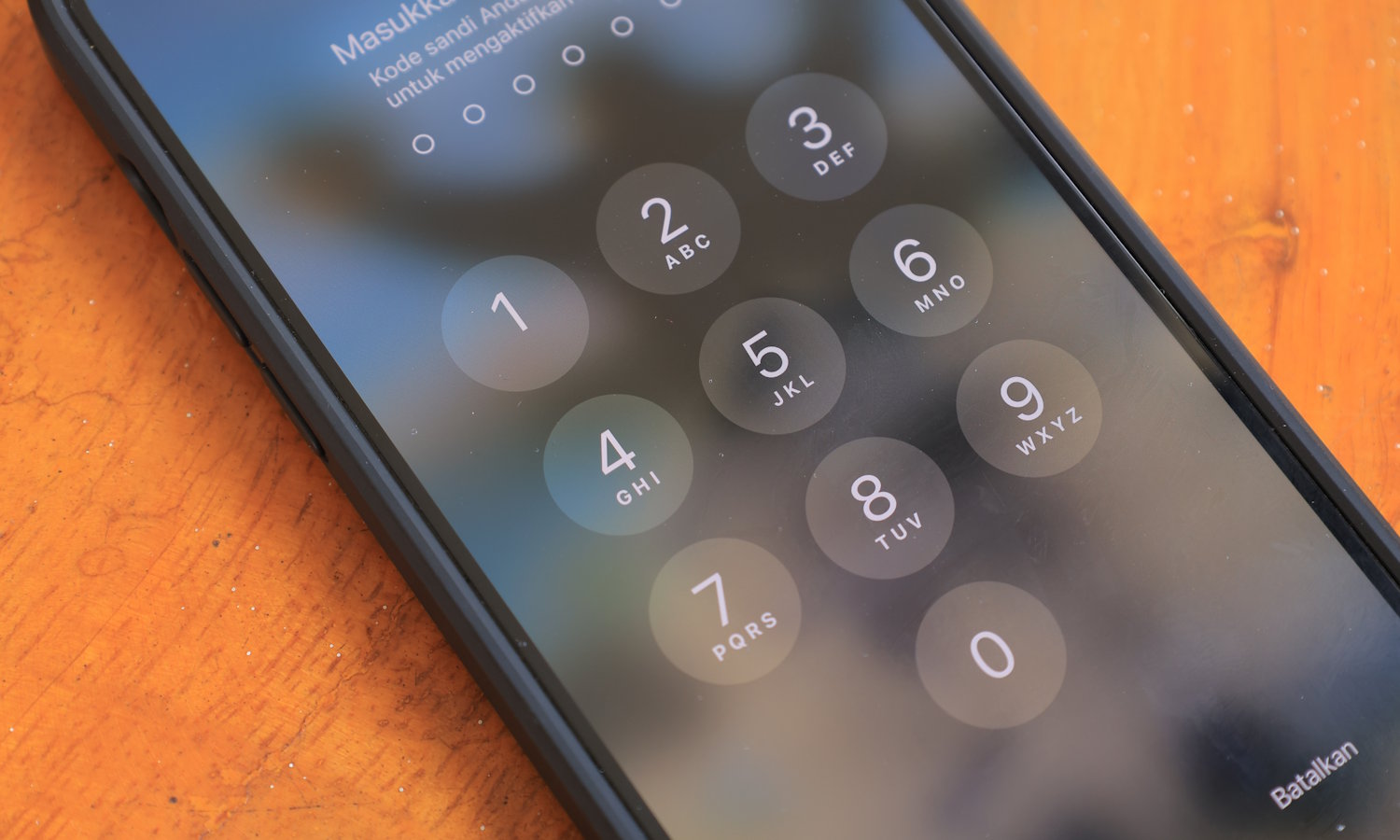 Zainstalowałeś? To pozamiatane. Zablokuje telefon na amen