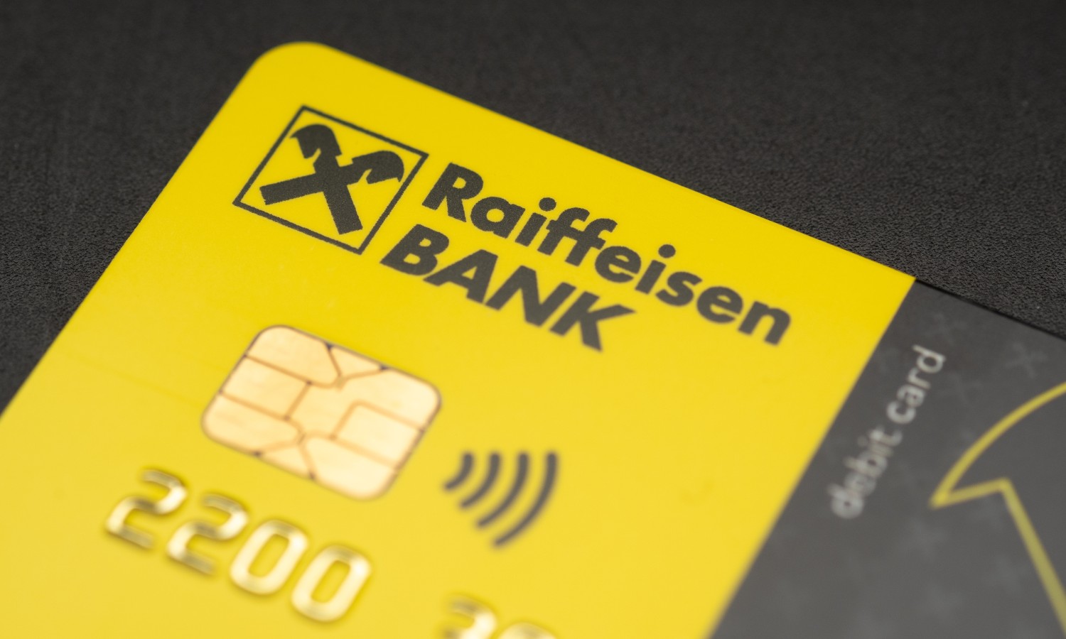 Koniec z wpisywaniem numeru karty. Ważna nowość w Raiffeisen