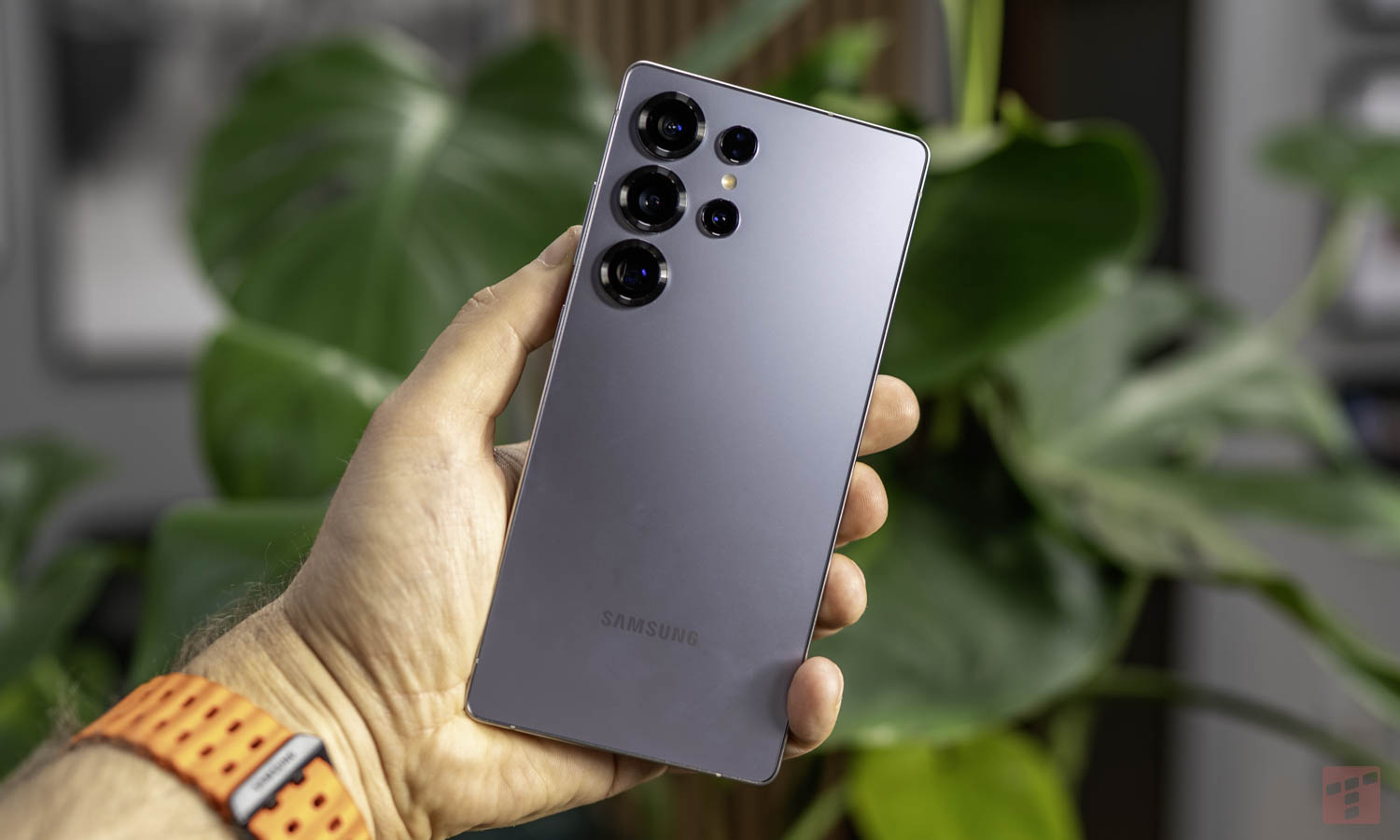 Samsung znalazł sposób na gorące telefony. Sprawdź, co wymyślili