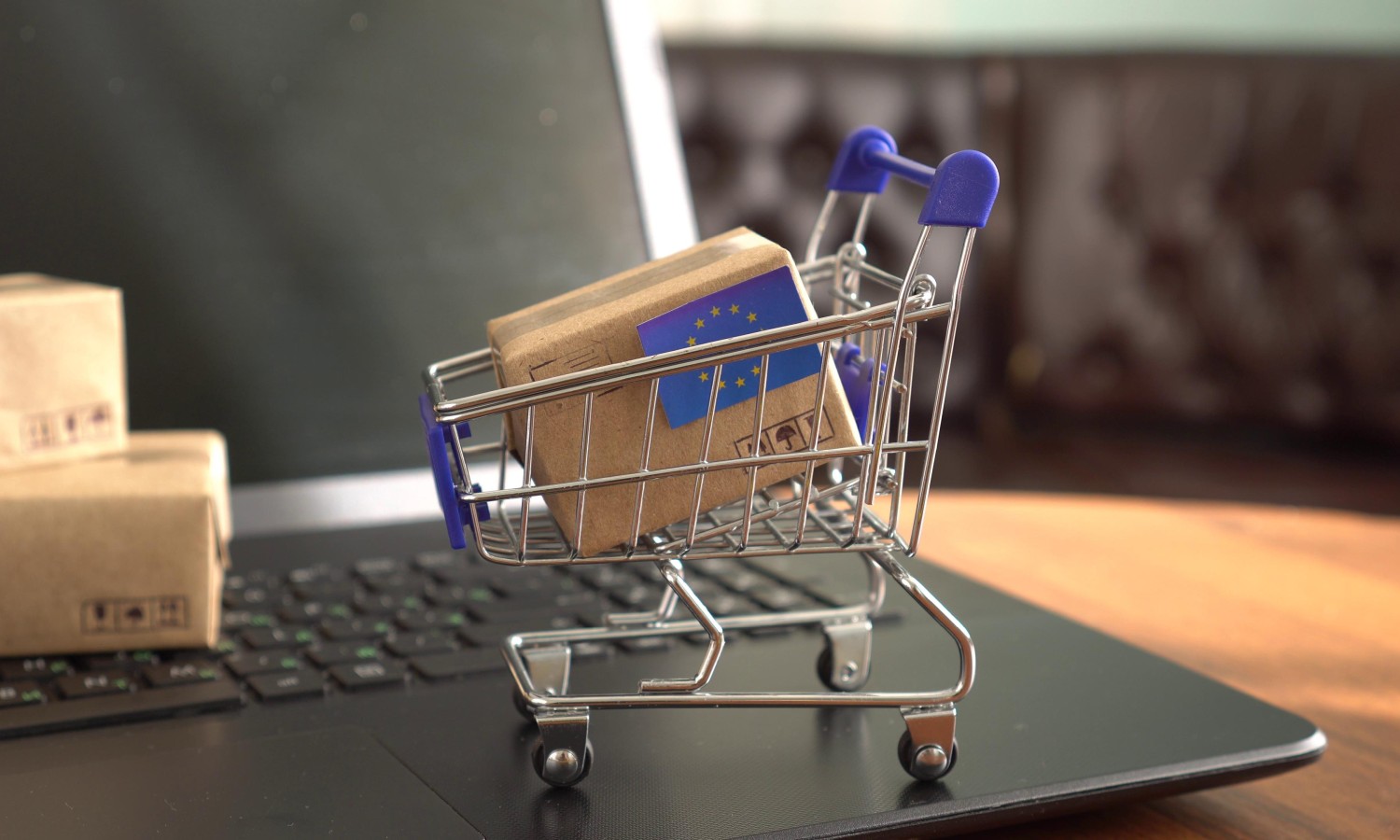 Koniec cwaniactwa w sieci. UE szykuje bat na sklepy