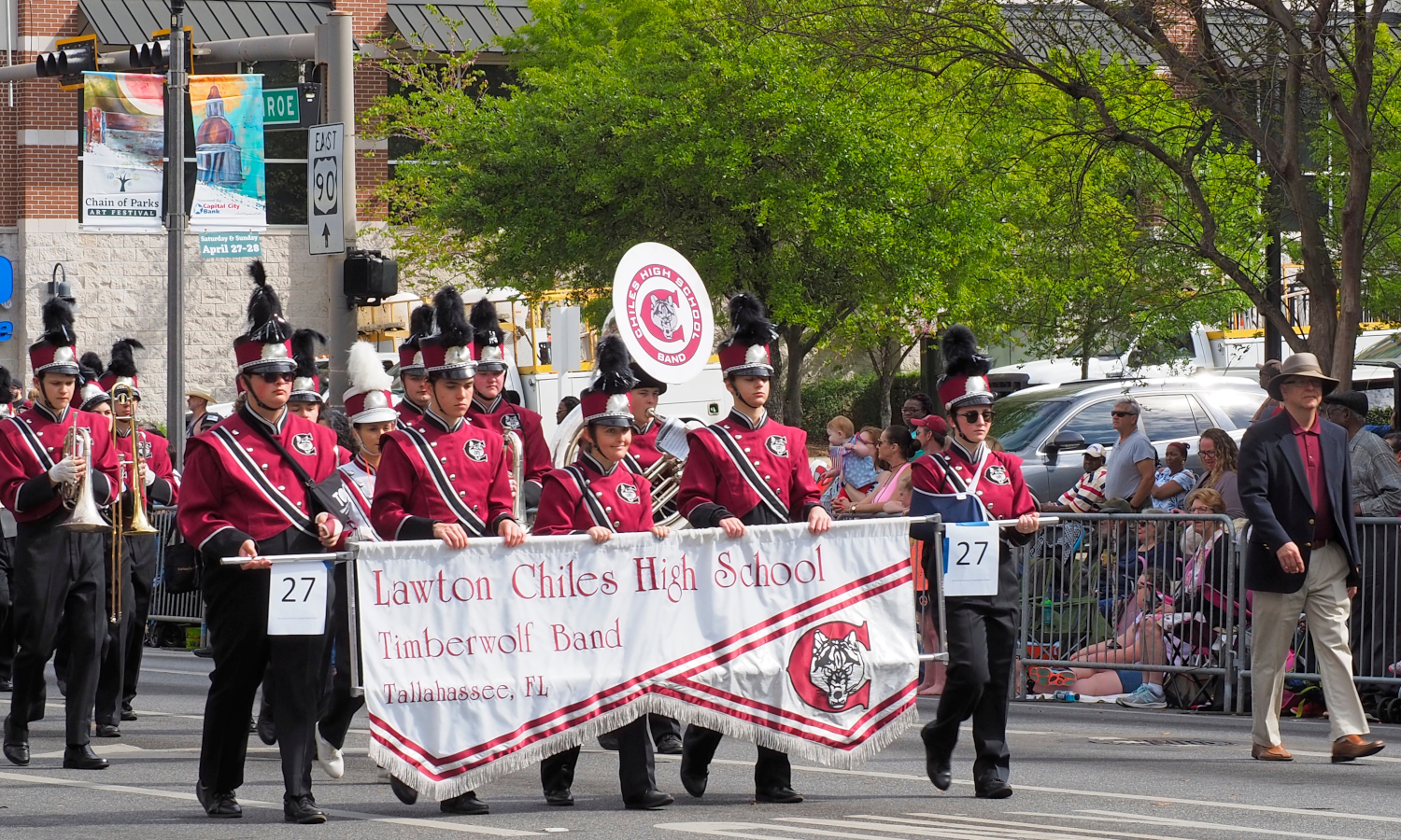 Kolejna wpadka AI rozpoznającego broń. Szkoła zamknięta przez instrument muzyczny