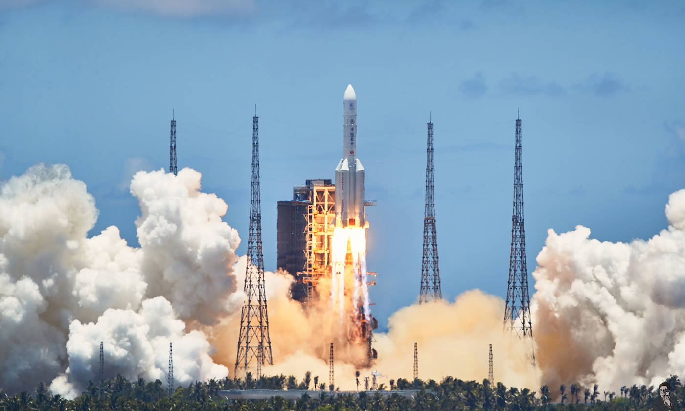 O mały włos nie doszło do katastrofy. W tle chińska rakieta i Starlink