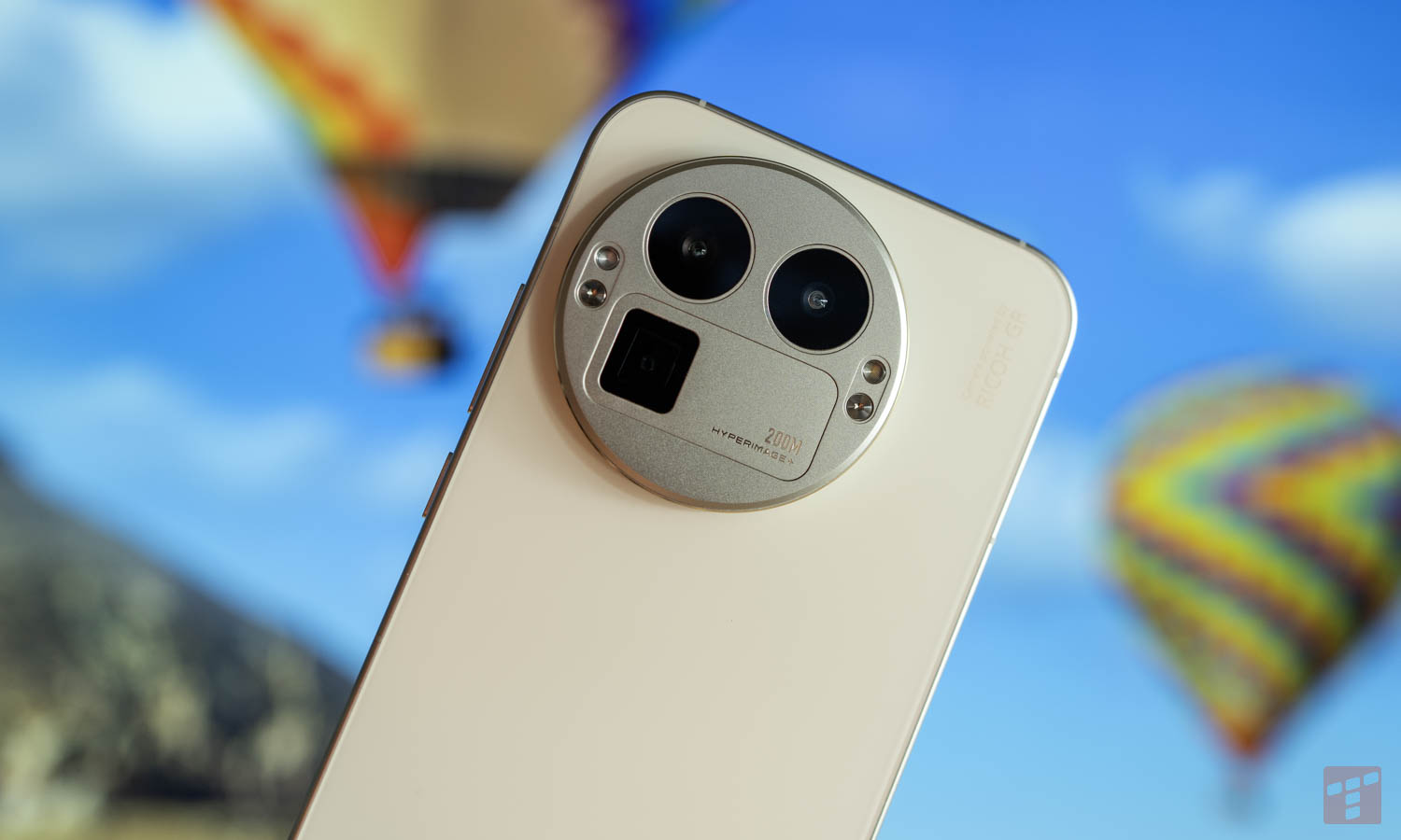 Oppo, Realme i Vivo na ringu. Wskaż zwycięzcę fotopojedynku