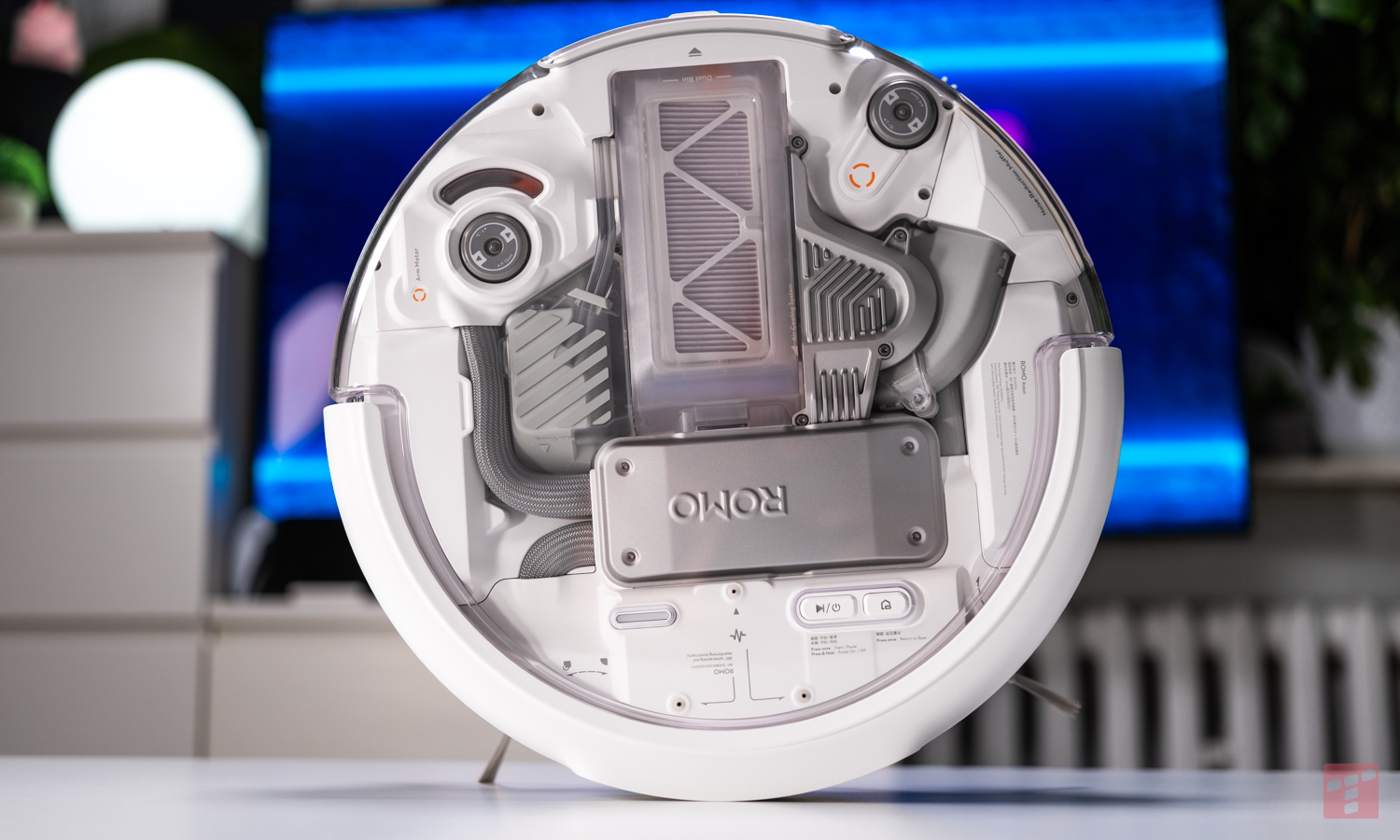 DJI Romo P to pierwszy robot sprzątający droniarskiego giganta (test)