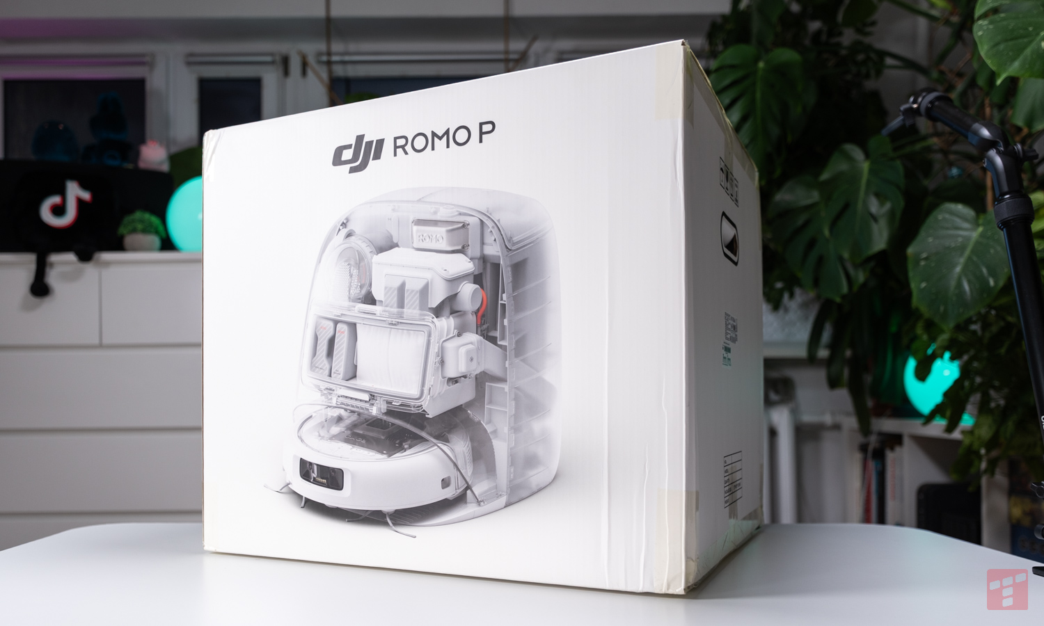 DJI Romo P to pierwszy robot sprzątający droniarskiego giganta (test)