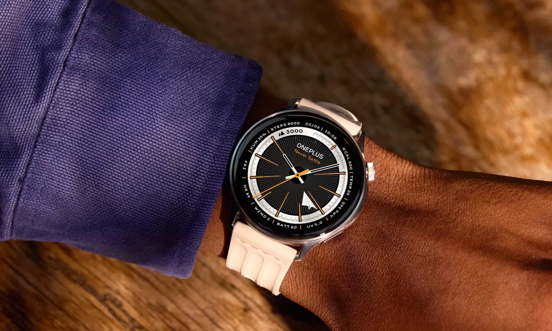 OnePlus Watch Lite już w sprzedaży. Zobacz, co dostaniesz w prezencie