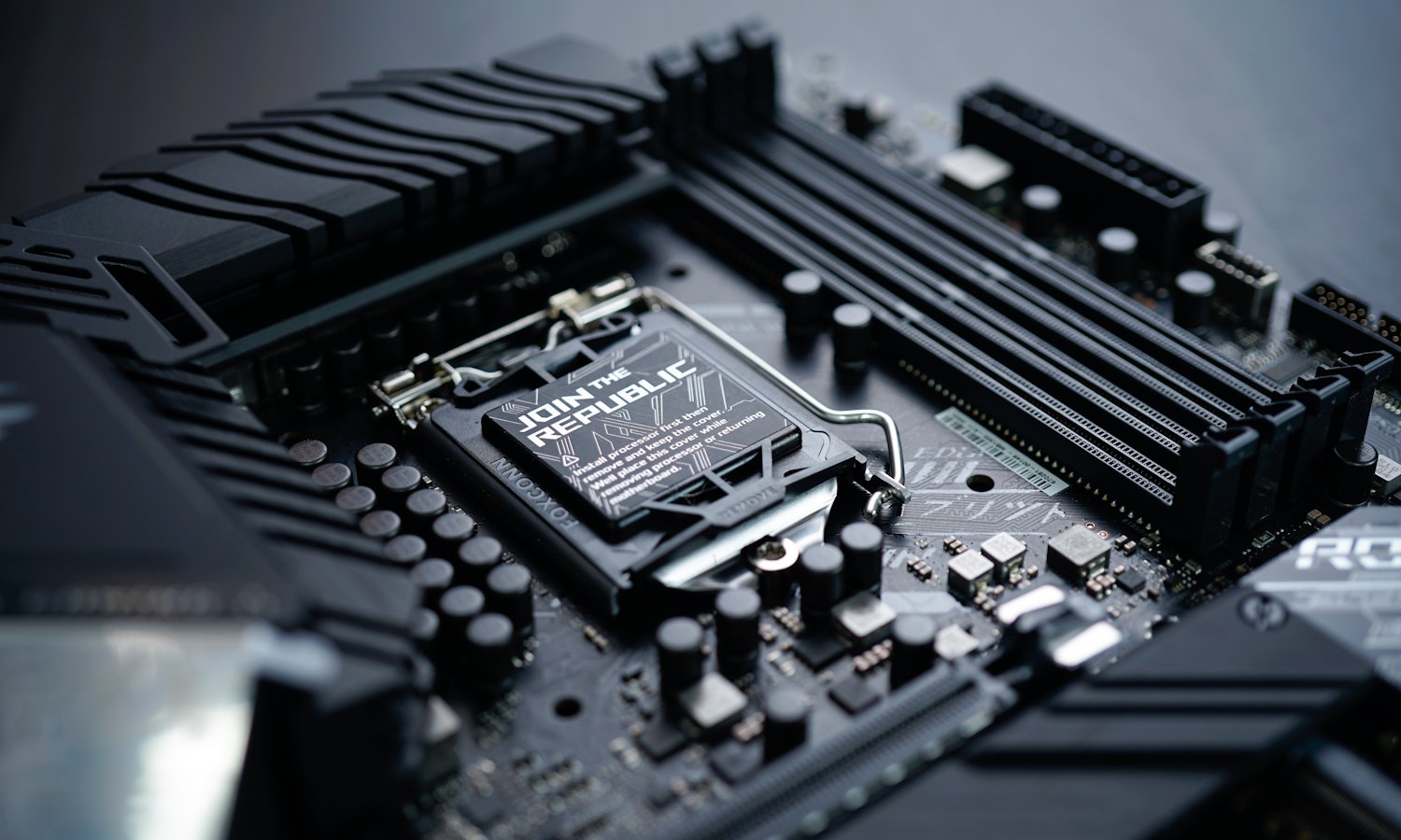 Zaktualizuj płytę główną albo nie zagrasz w popularną grę