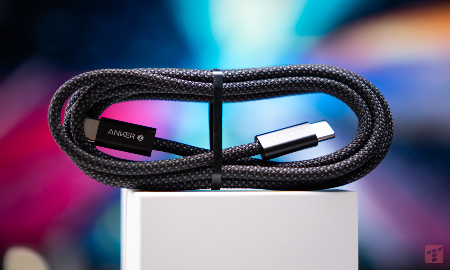 Ten 140 W Anker to ładowarka przyszłości. Jedno nie daje mi spokoju (test)